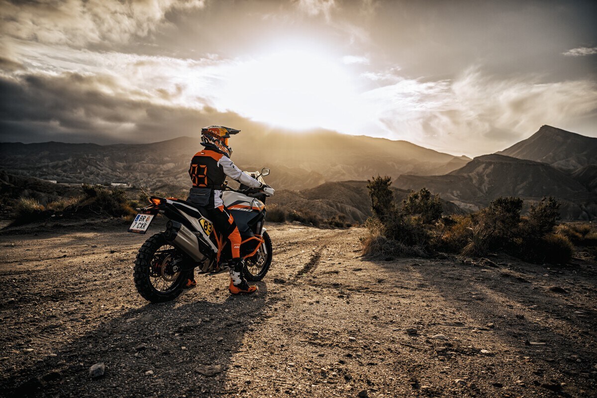 KTM 1390 Super Adventure R: la maxi con l'indole da off-road (quello vero)